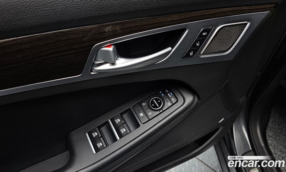 Genesis G80 фото 18