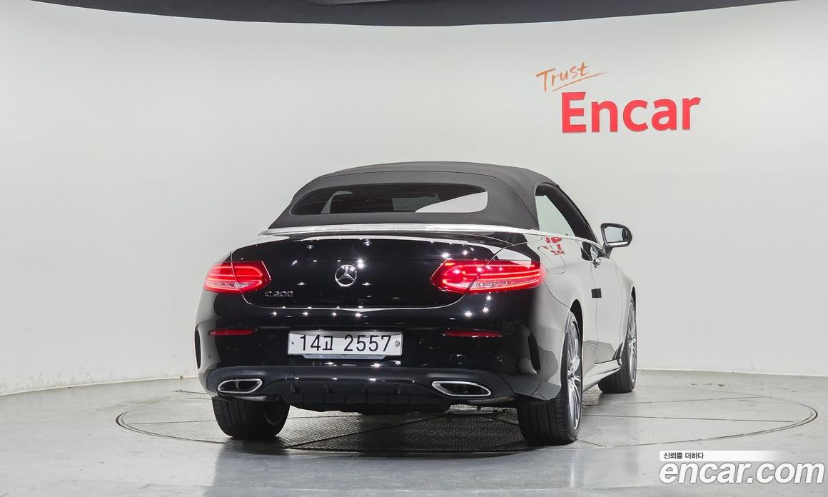 Mercedes-Benz C-Class W205 фото 4