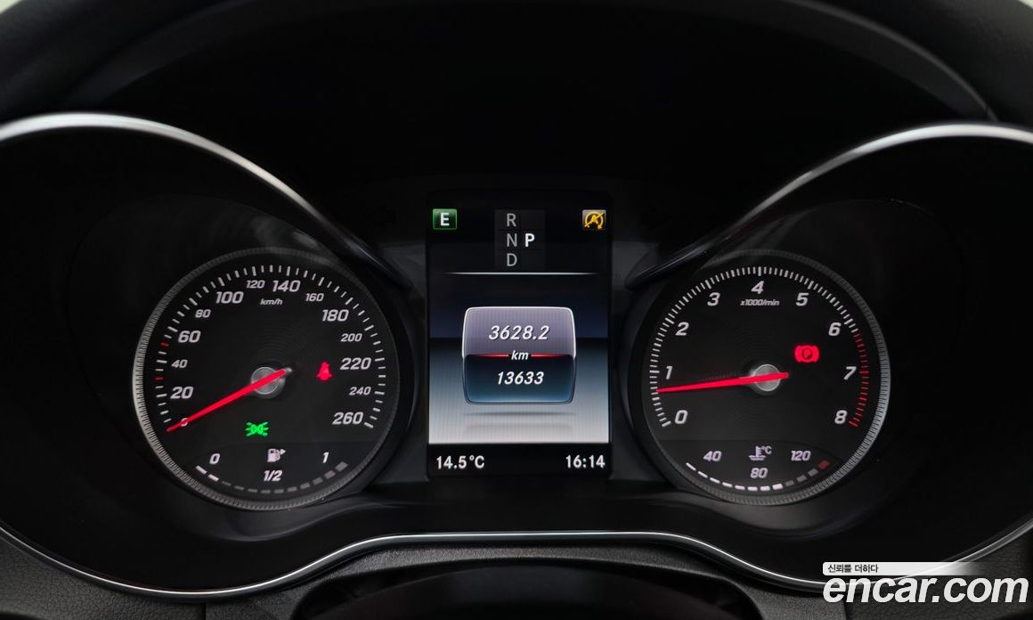 Mercedes-Benz C-Class W205 фото 8