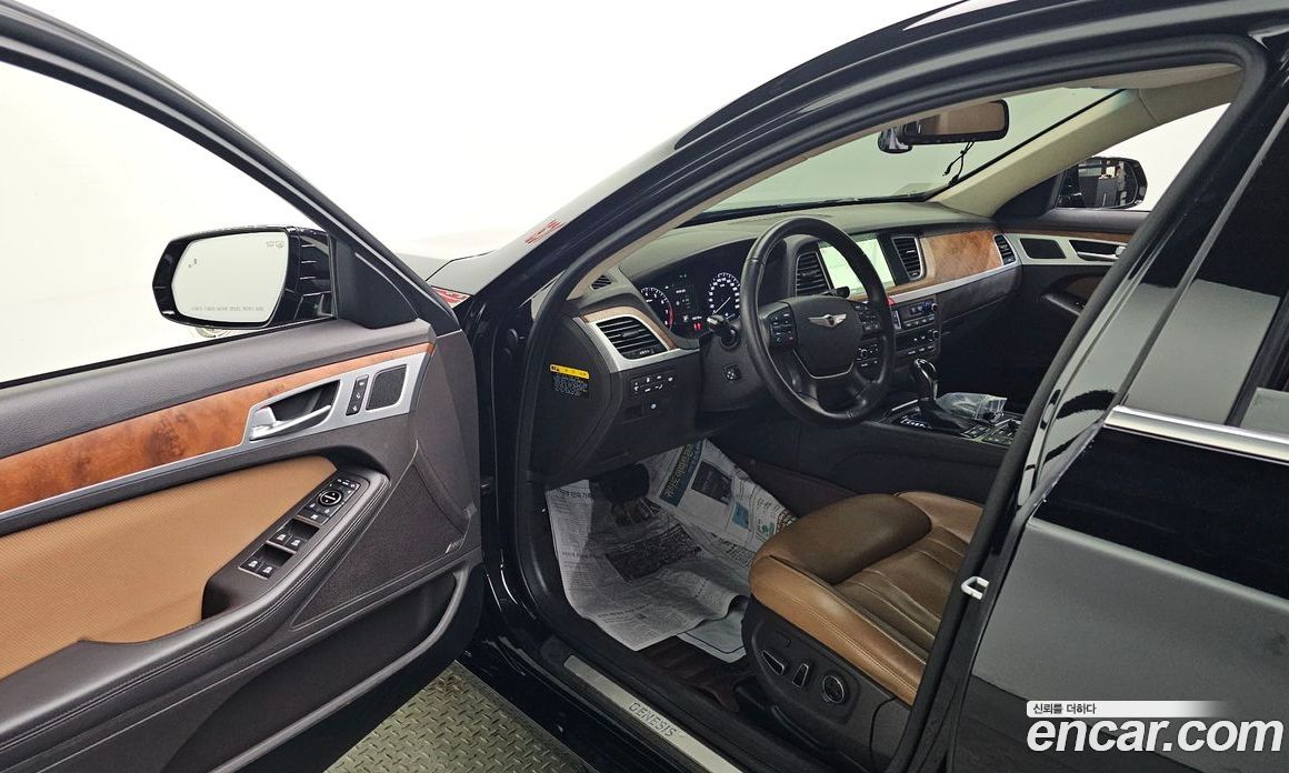 Hyundai Genesis (DH) фото 10