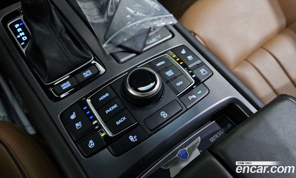 Hyundai Genesis (DH) фото 20