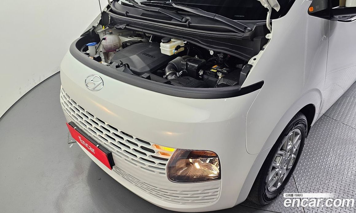 Hyundai Staria фото 6