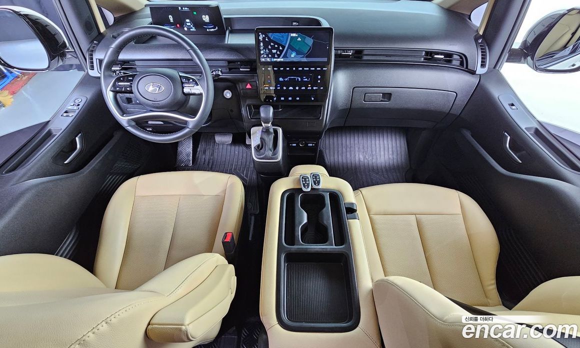 Hyundai Staria фото 7