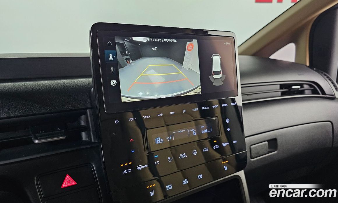 Hyundai Staria фото 16