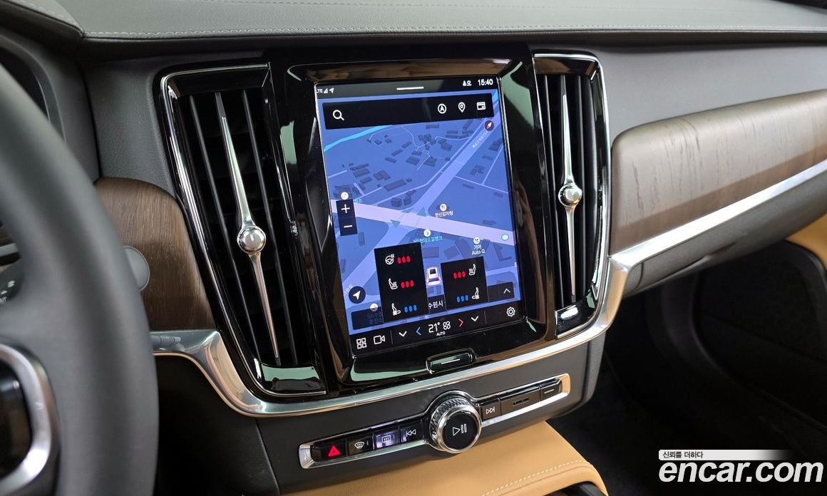 Volvo S90 фото 14
