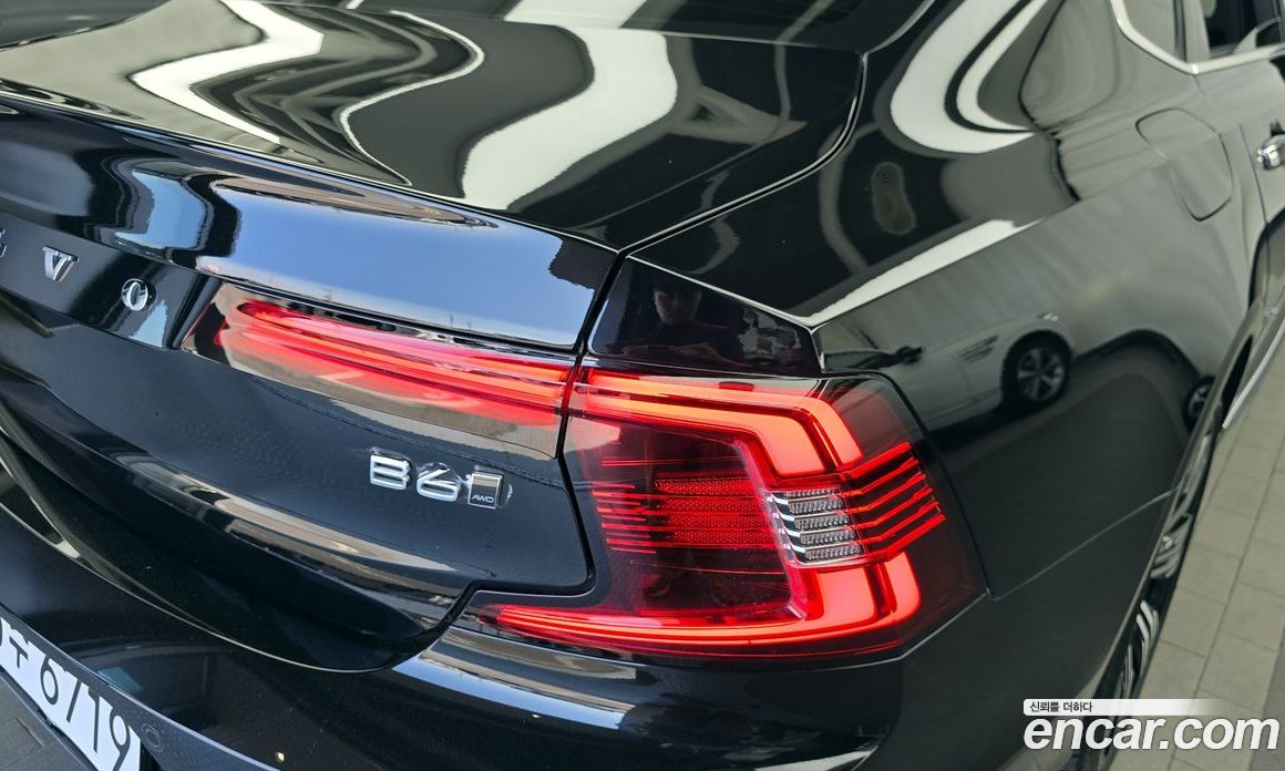 Volvo S90 фото 23