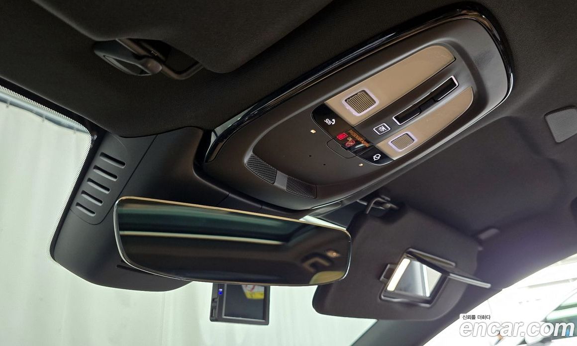 Volvo S90 фото 28