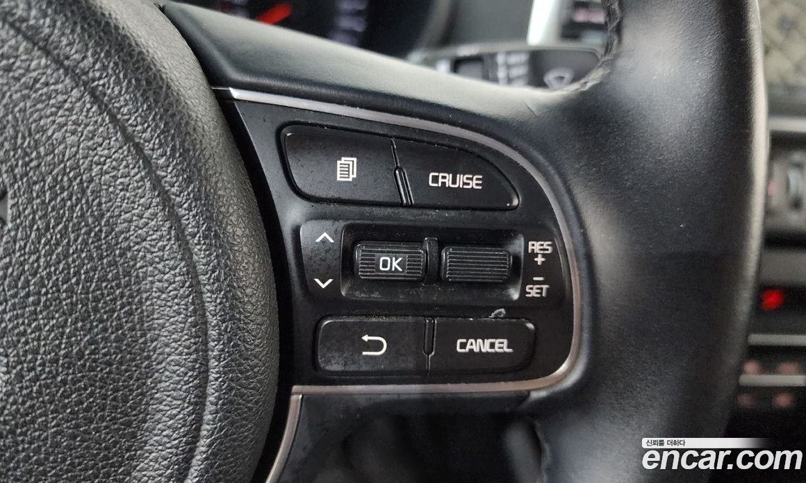 Kia K5 2nd Gen фото 15
