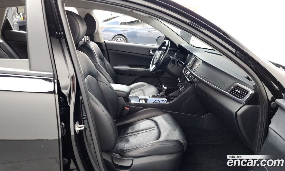Kia K5 2nd Gen фото 26