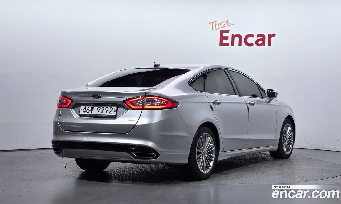 Ford Fusion фото 2
