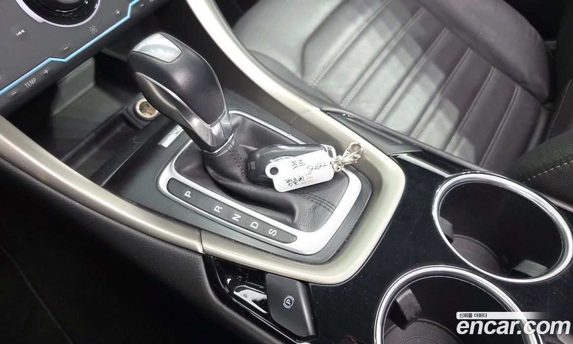 Ford Fusion фото 9