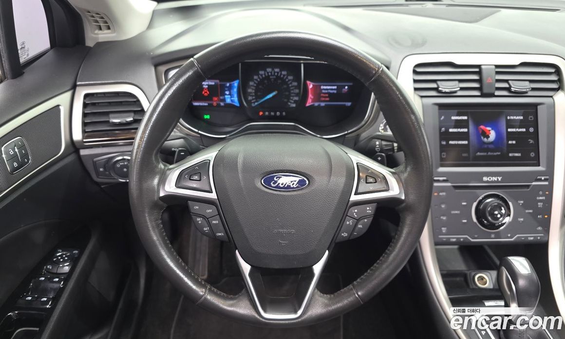 Ford Fusion фото 13