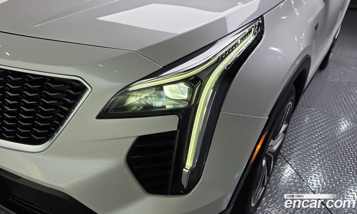 Cadillac XT4 фото 22