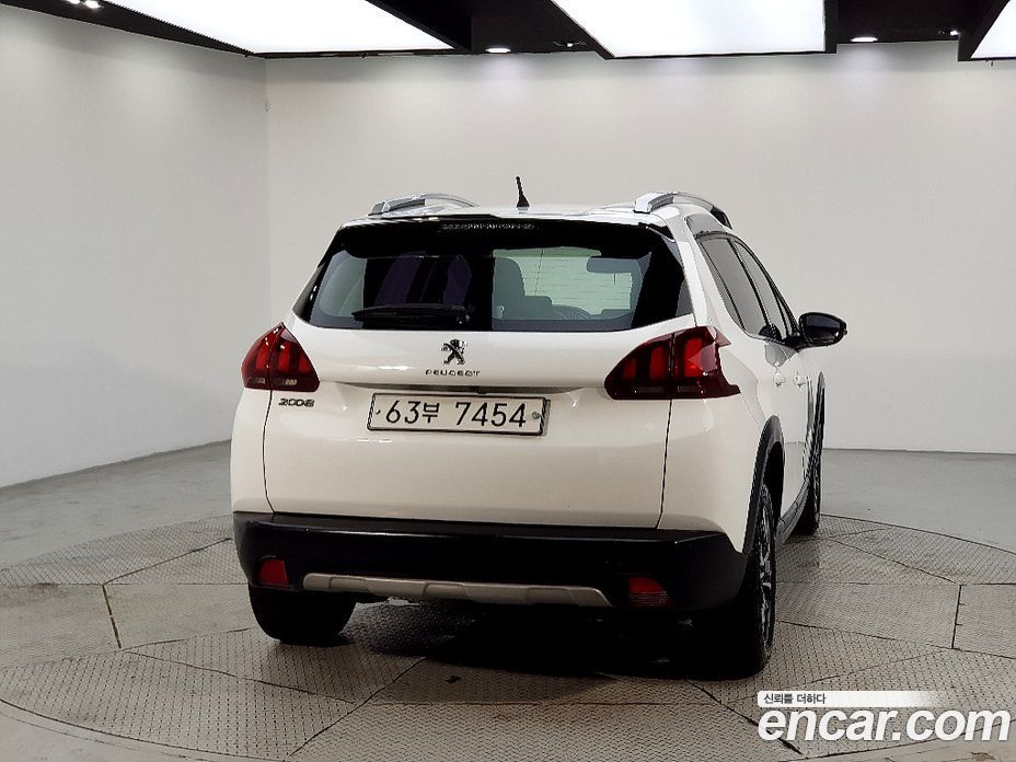 Peugeot 2008 1st Gen фото 3
