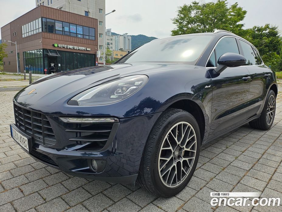 Porsche Macan фото 2
