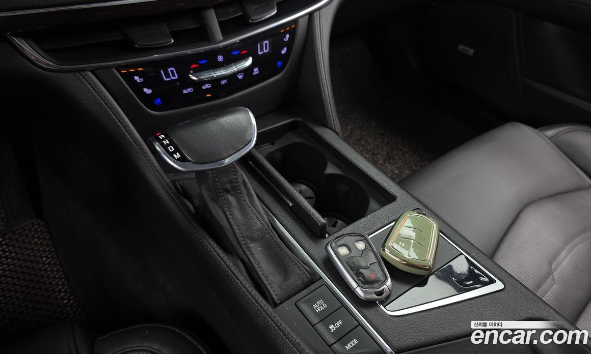 Cadillac CT6 фото 9