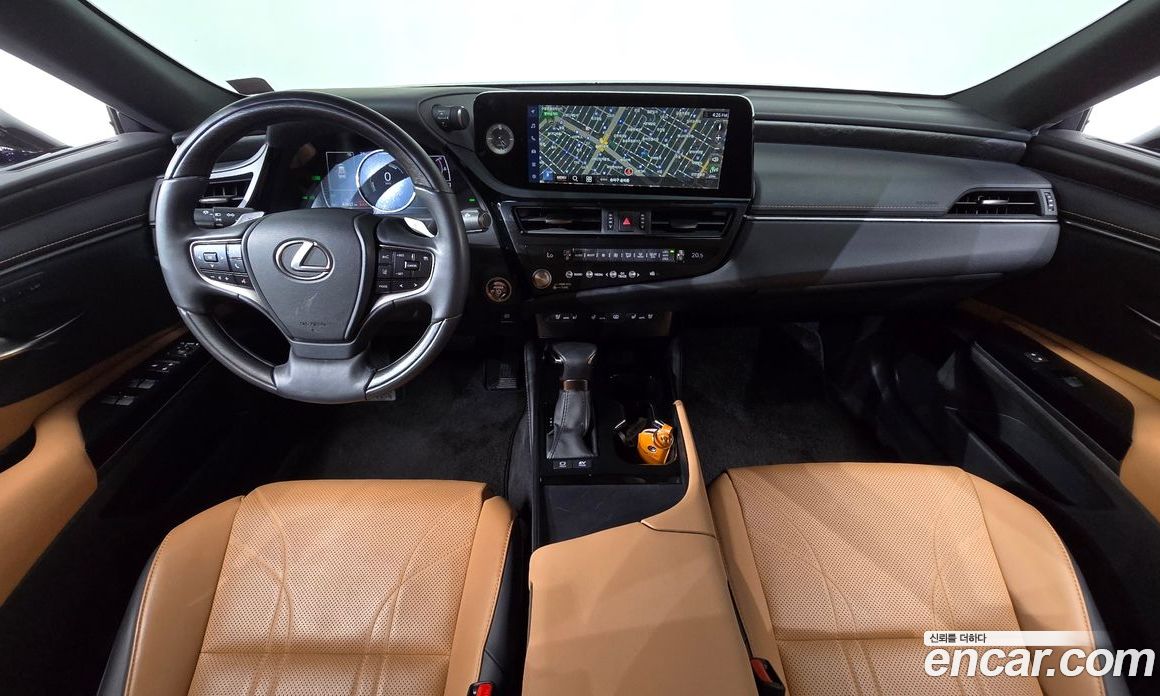 Lexus ES300h 7th Gen фото 7