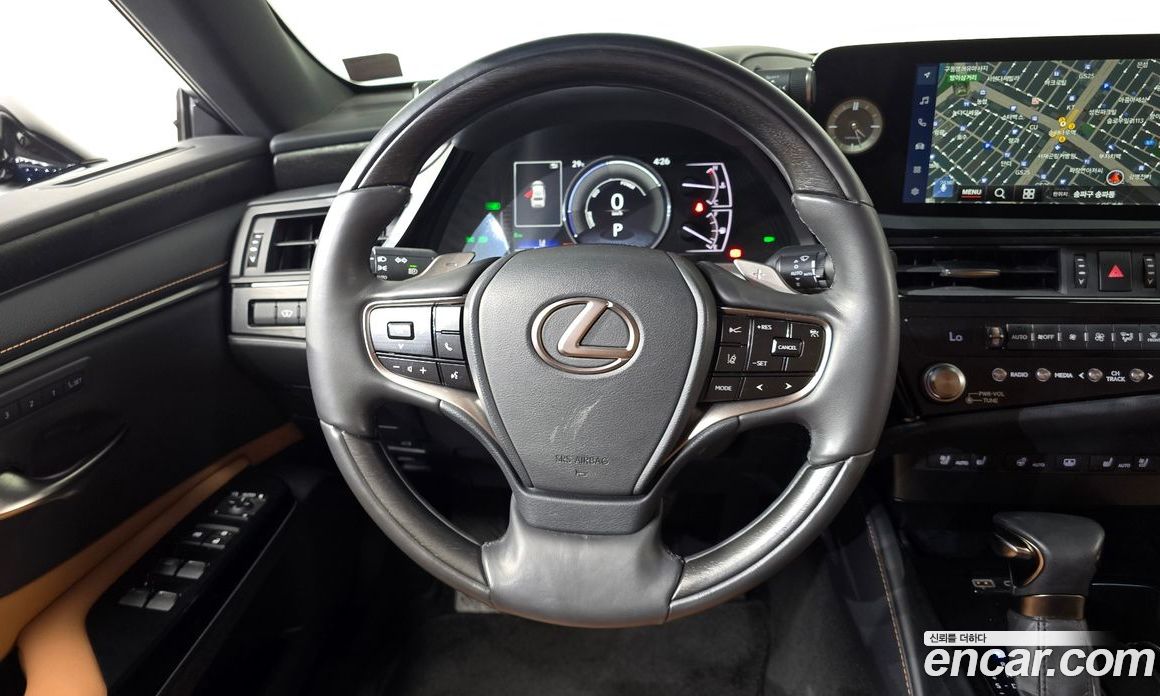 Lexus ES300h 7th Gen фото 13
