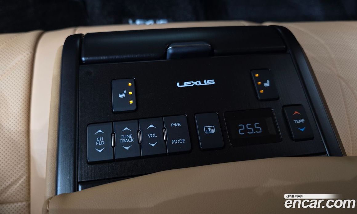 Lexus ES300h 7th Gen фото 31