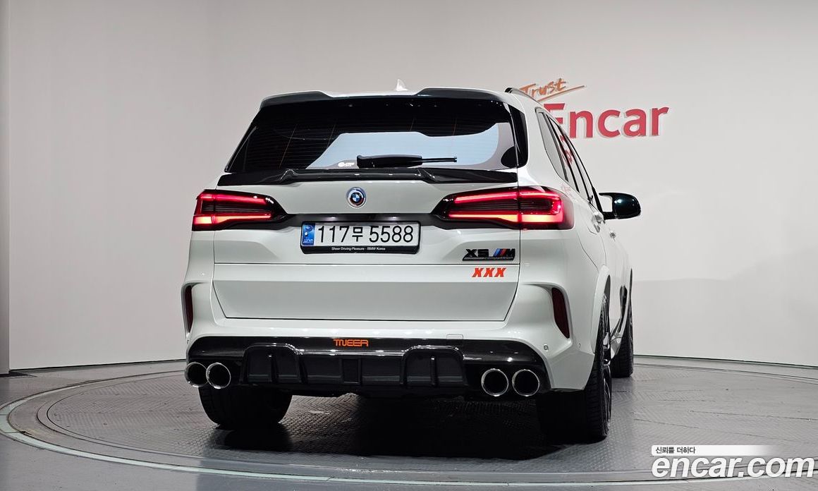 BMW X5M (G05) фото 4