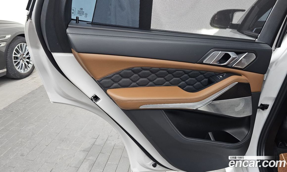 BMW X5M (G05) фото 25
