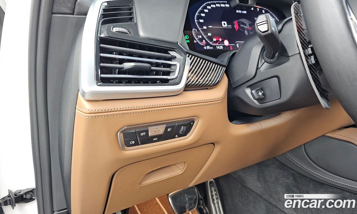 BMW X5M (G05) фото 30
