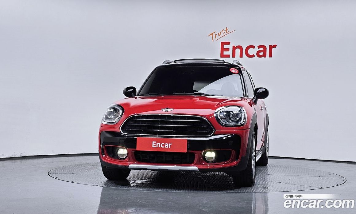 Mini Cooper Countryman D фото 3