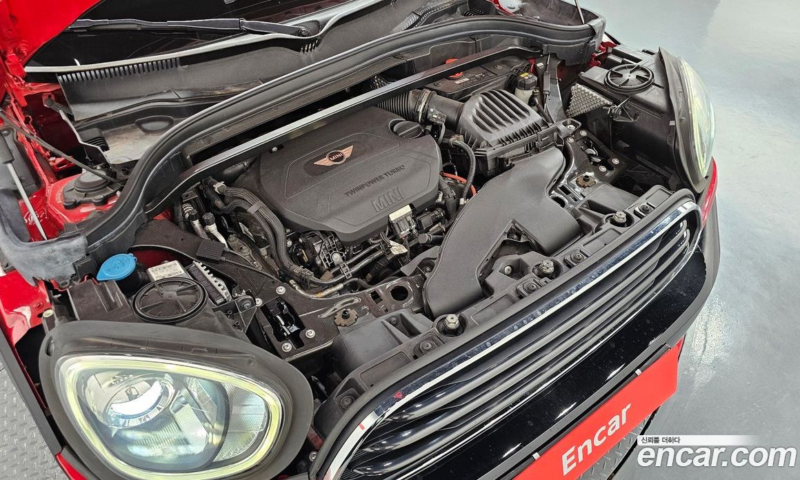 Mini Cooper Countryman D фото 6