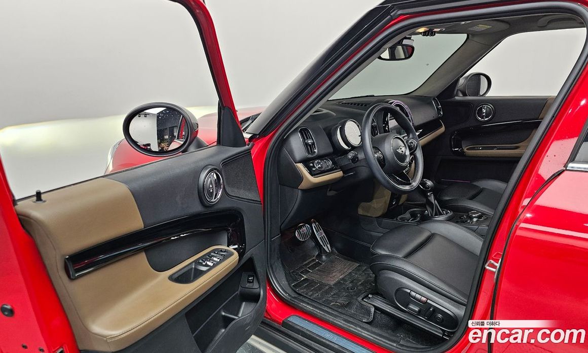 Mini Cooper Countryman D фото 10