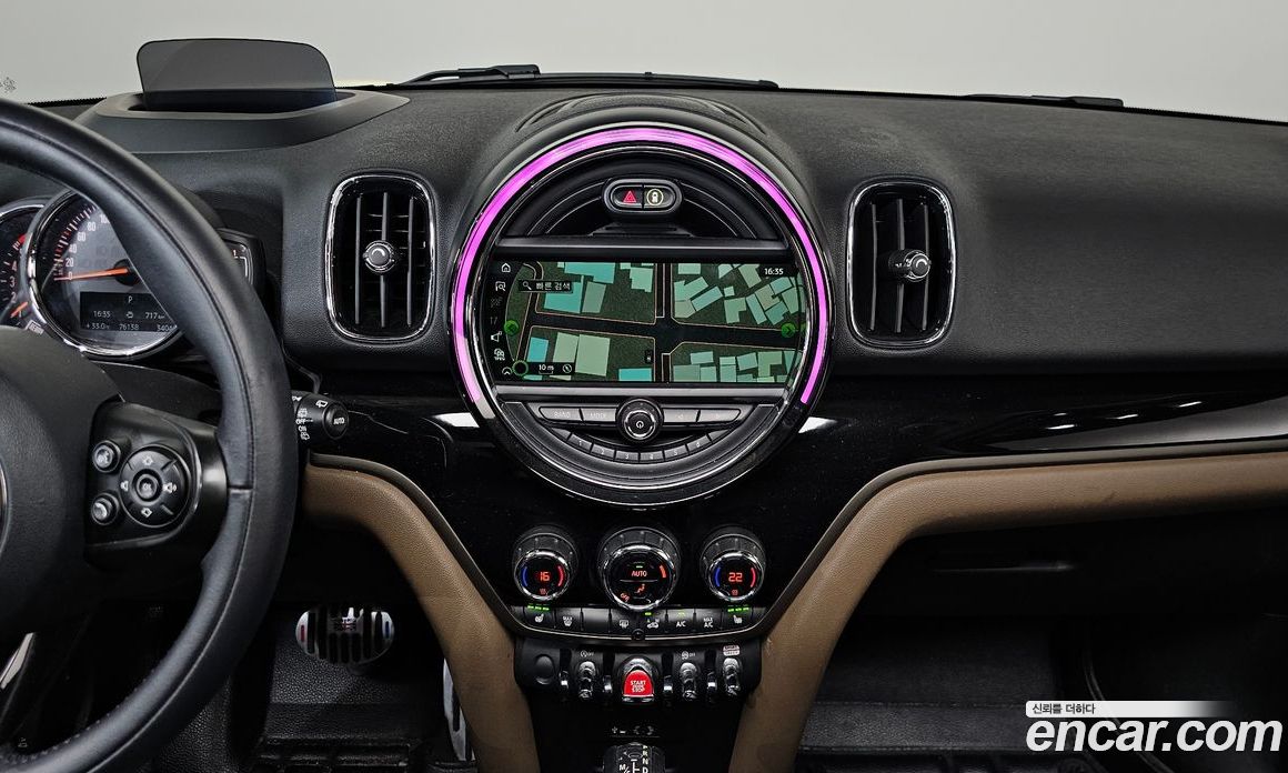 Mini Cooper Countryman D фото 13