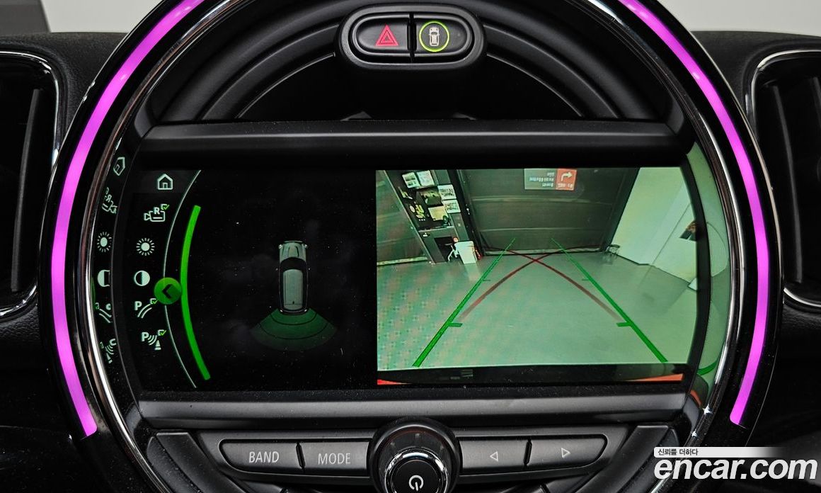Mini Cooper Countryman D фото 14
