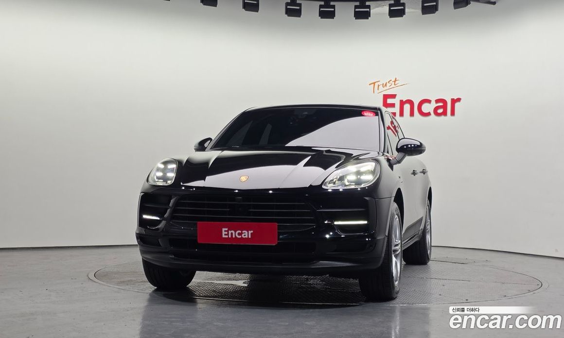 Porsche Macan фото 3