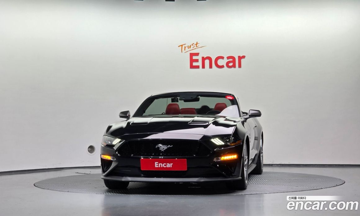 Ford Mustang фото 35
