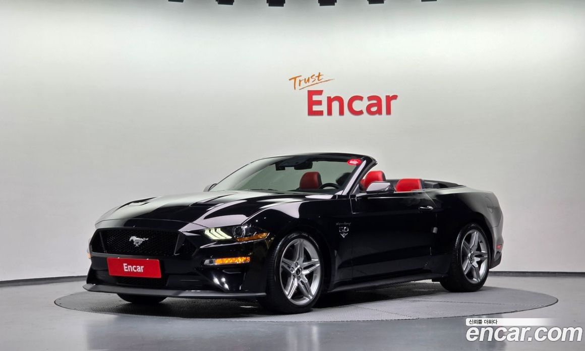 Ford Mustang фото 38