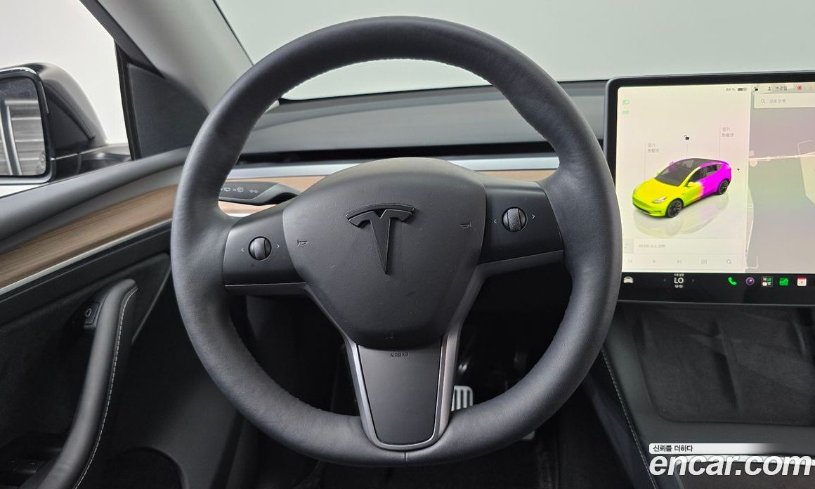 Tesla Model Y фото 13