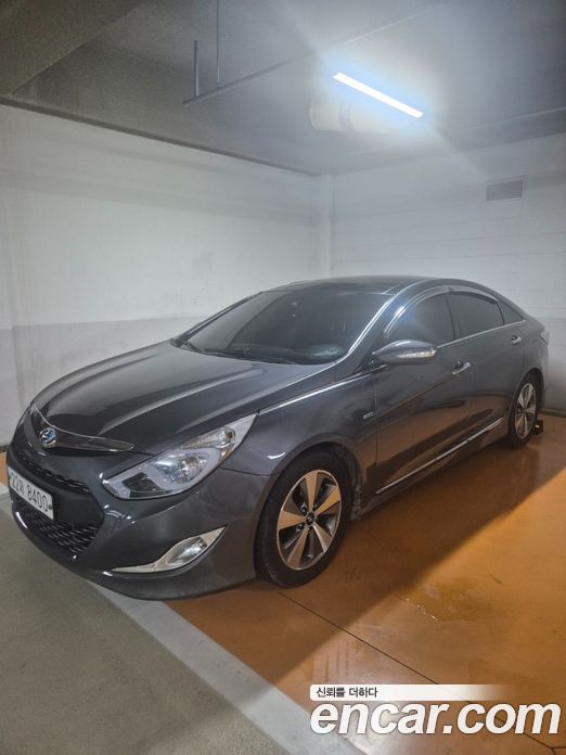 Hyundai Sonata Hybrid