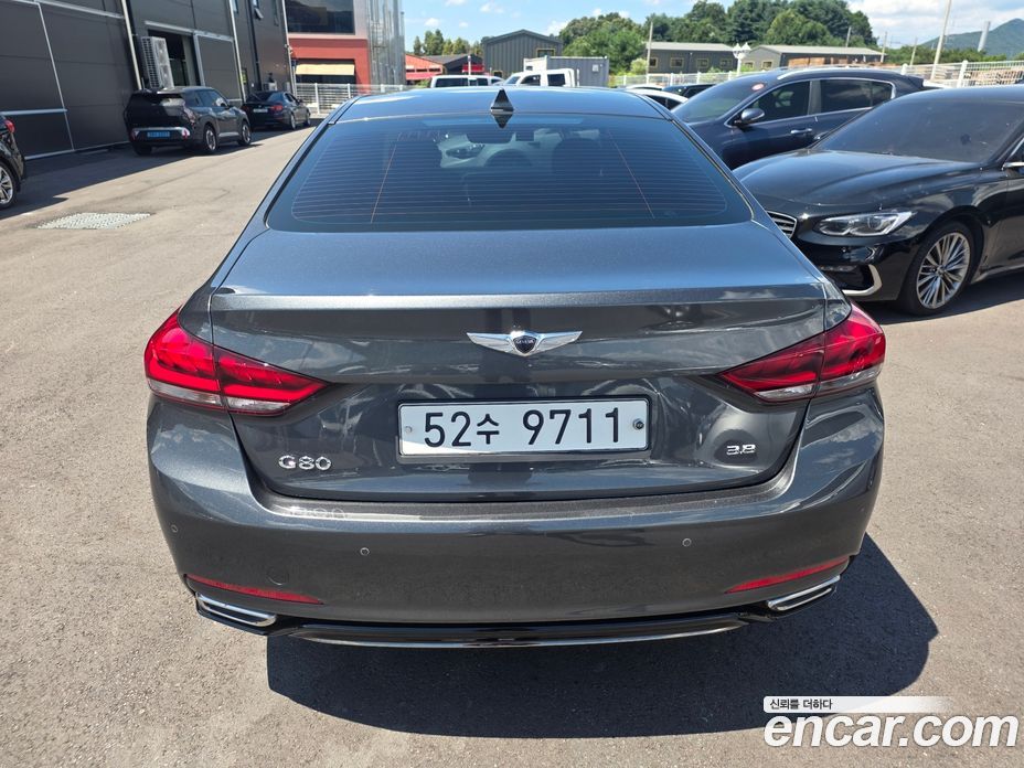 Genesis G80 фото 4