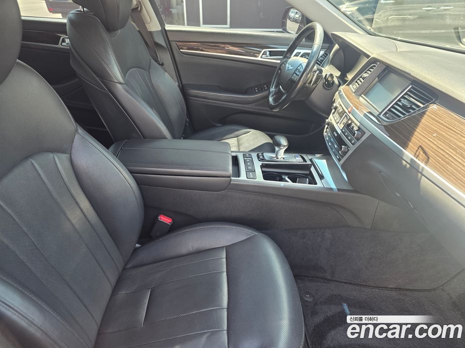 Genesis G80 фото 17