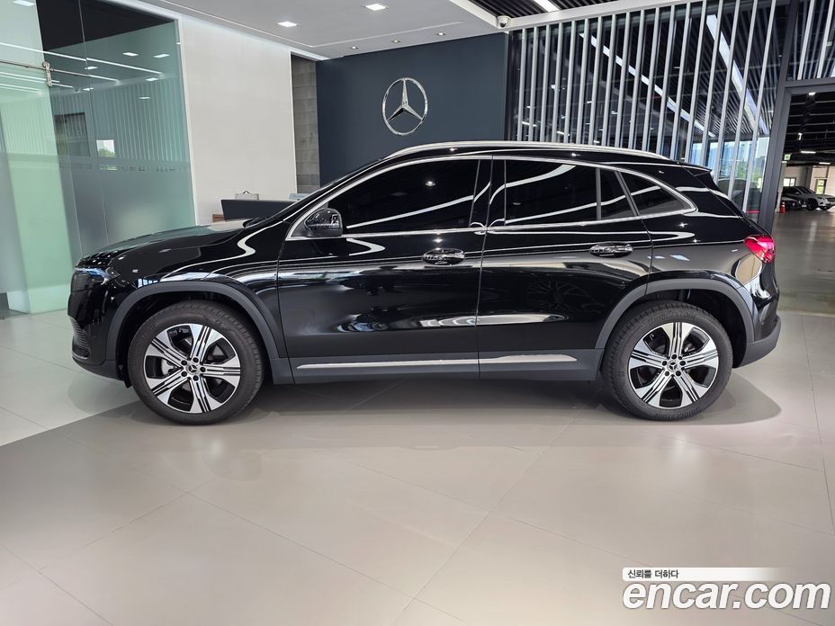 Mercedes-Benz EQA H243 фото 6