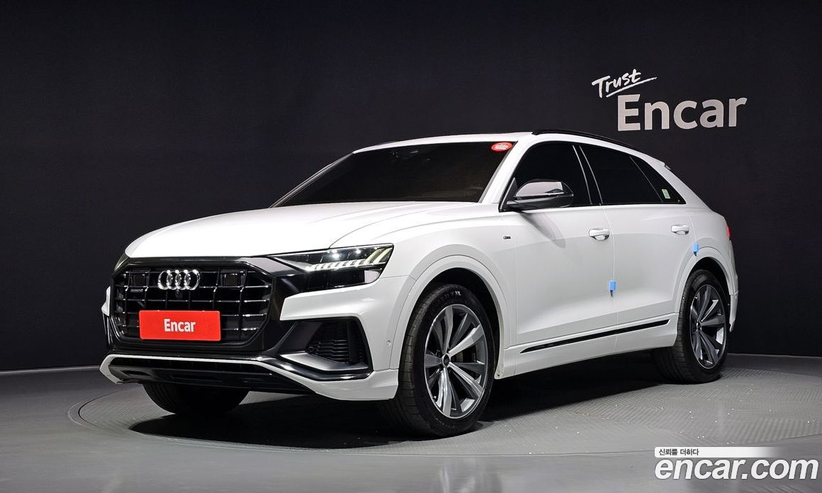 Audi Q8 (4M)