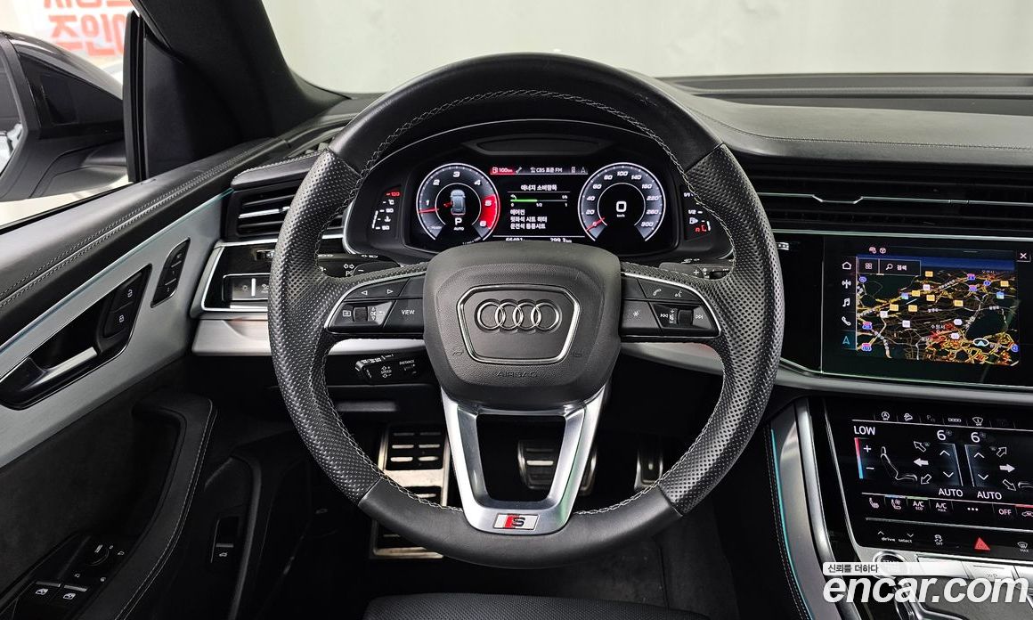 Audi Q8 (4M) фото 13