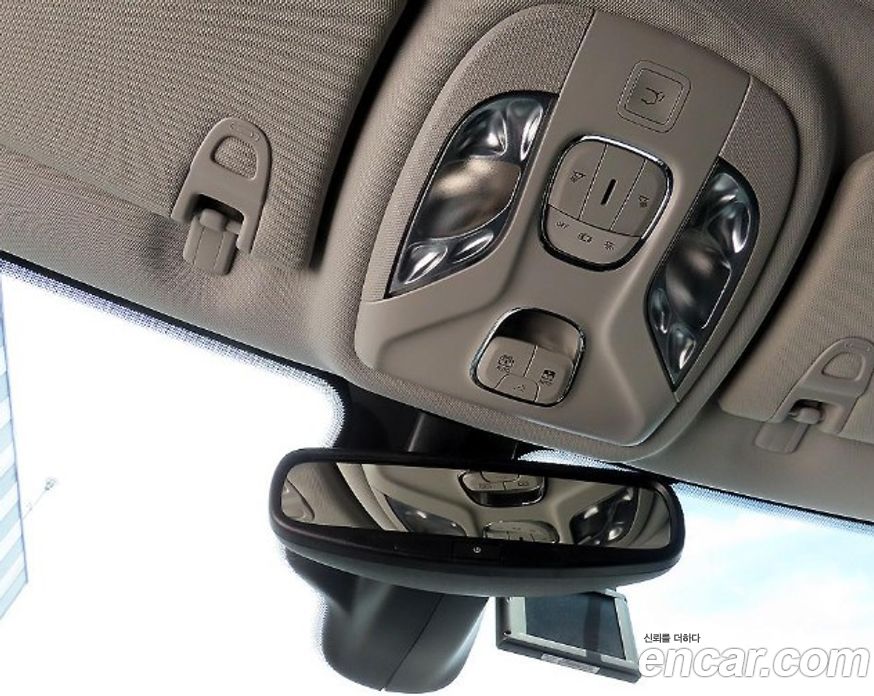 Jeep Compass 2nd Gen фото 16