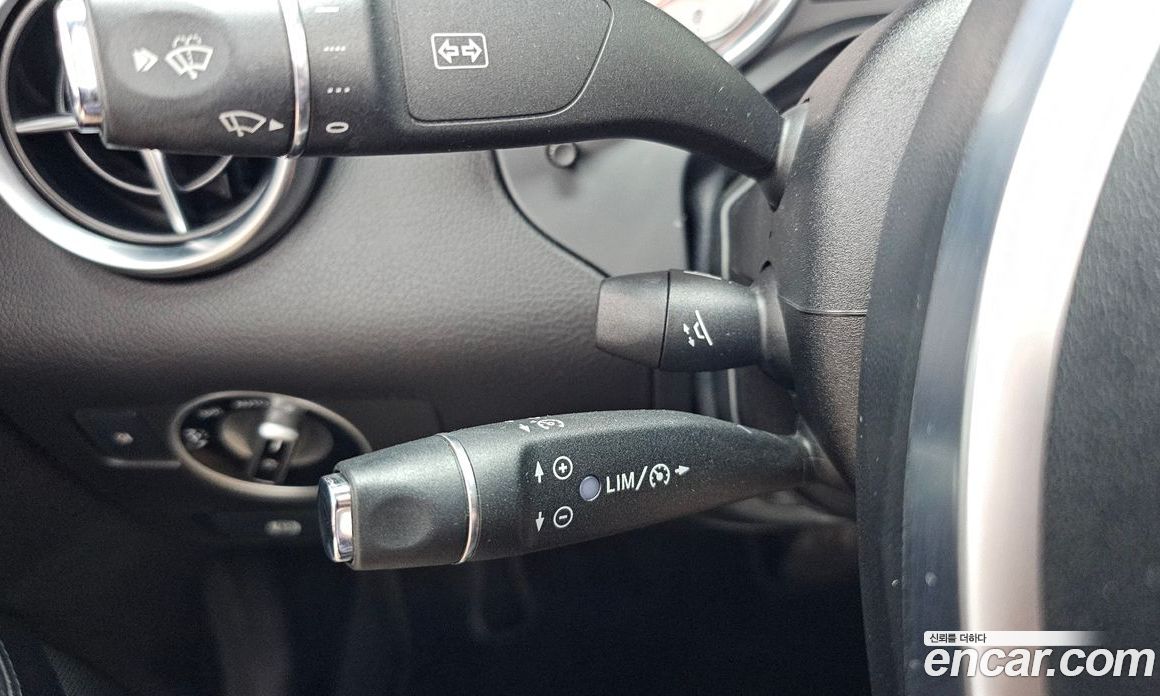 Mercedes-Benz New SLK-Class фото 18
