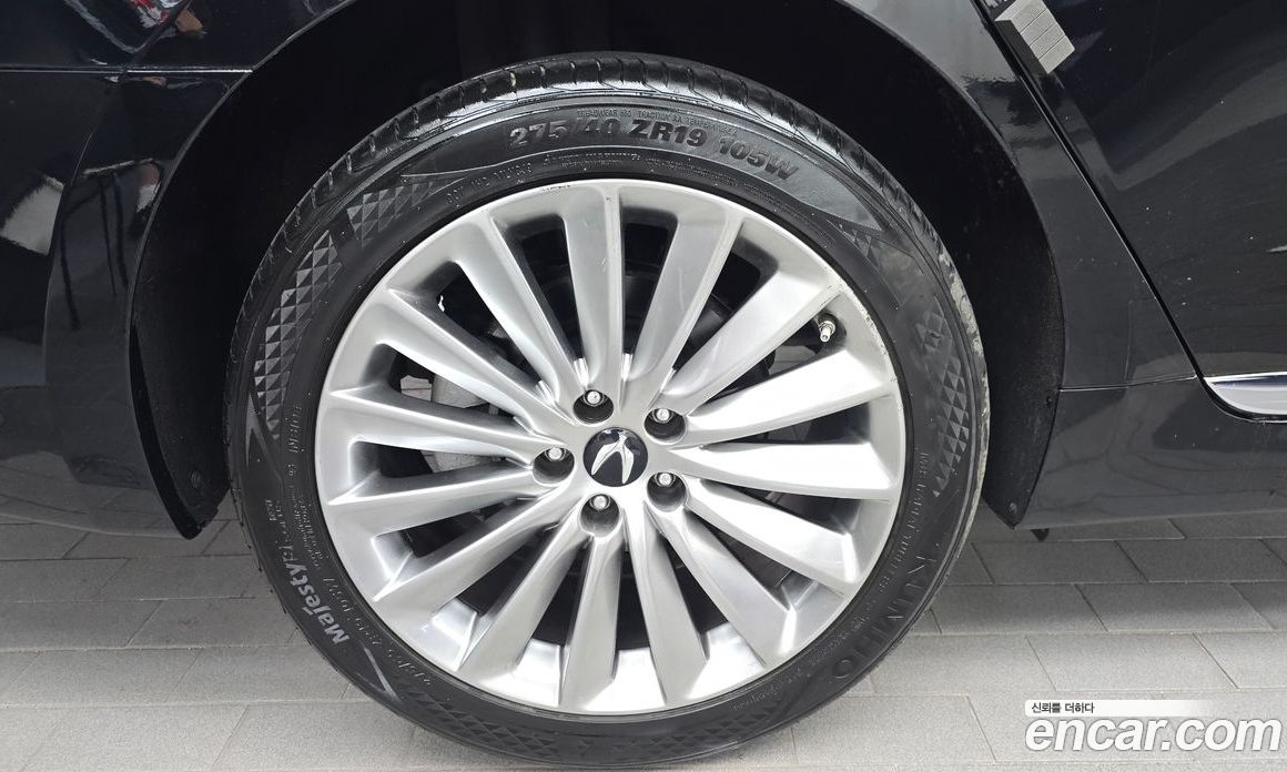Hyundai Equus Restyling фото 5