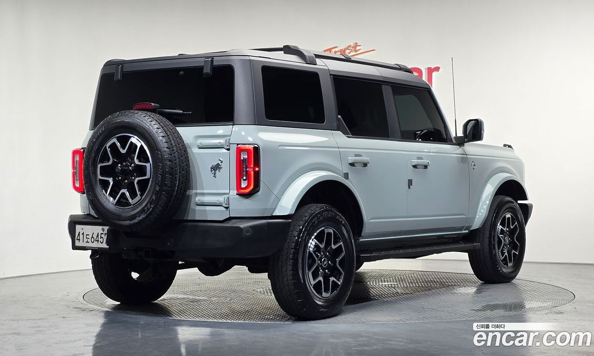 Ford Bronco 6th Gen фото 2
