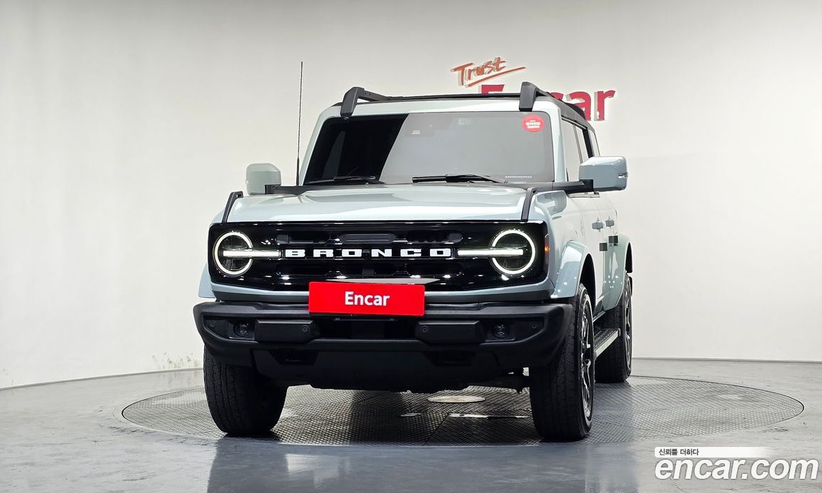 Ford Bronco 6th Gen фото 3