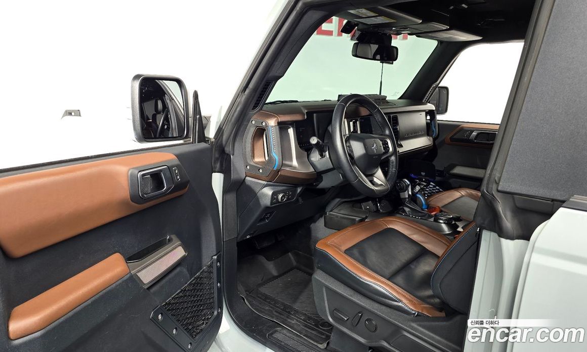 Ford Bronco 6th Gen фото 10