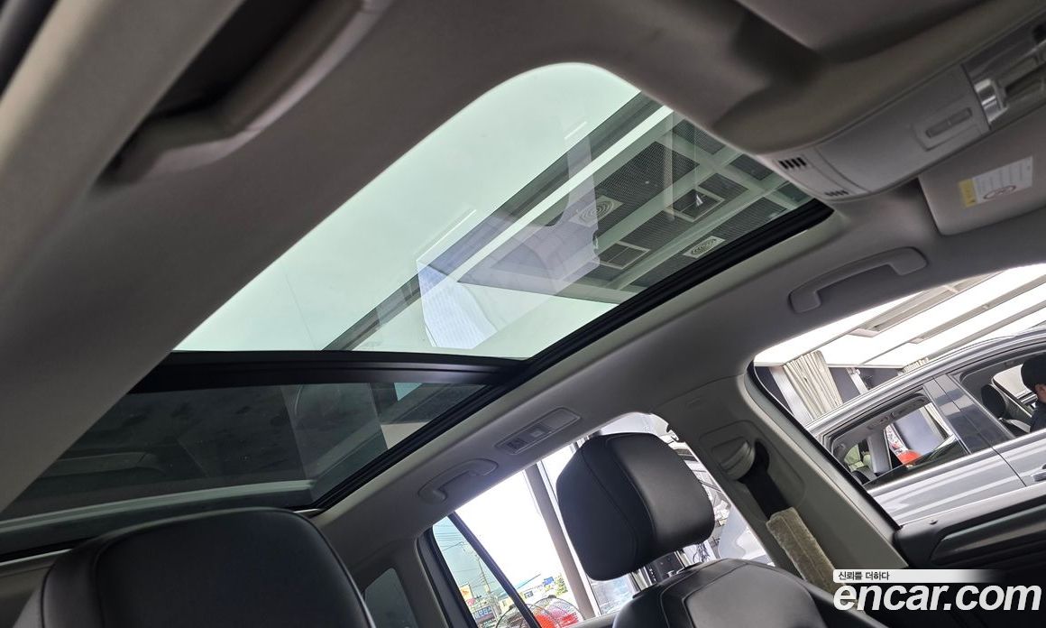 Volkswagen Tiguan 2nd Gen фото 17