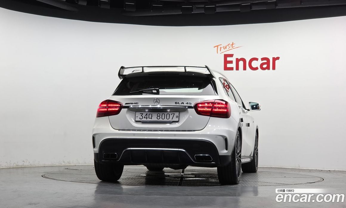 Mercedes-Benz GLA-Class X156 фото 4