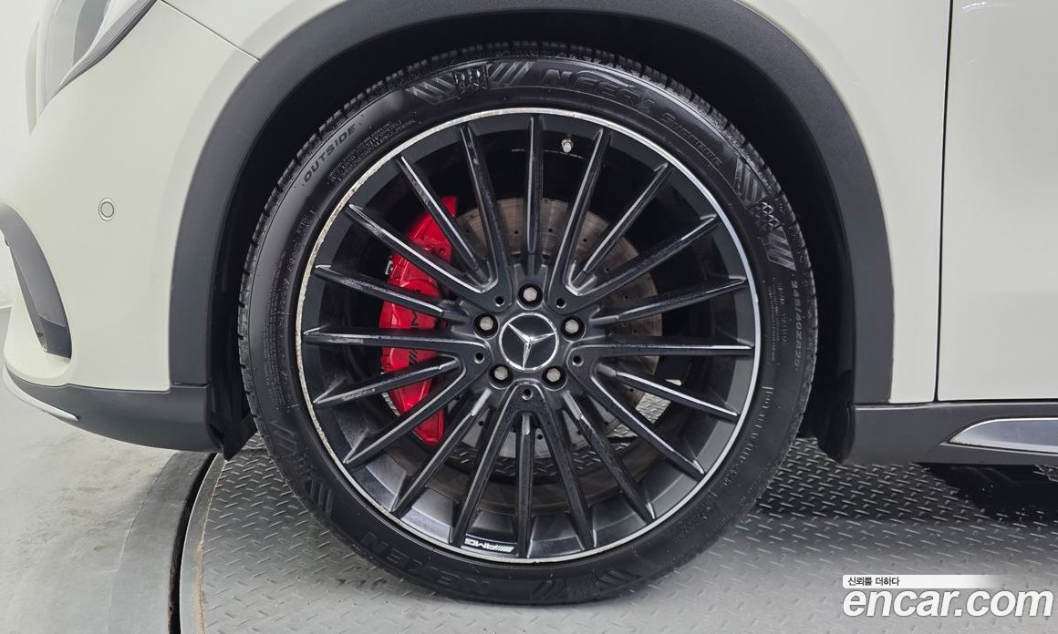 Mercedes-Benz GLA-Class X156 фото 5